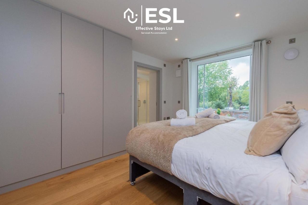2 Bedroom Church Apartment 5 Mins To Town Centre - Free Parking Shrewsbury Eksteriør bilde